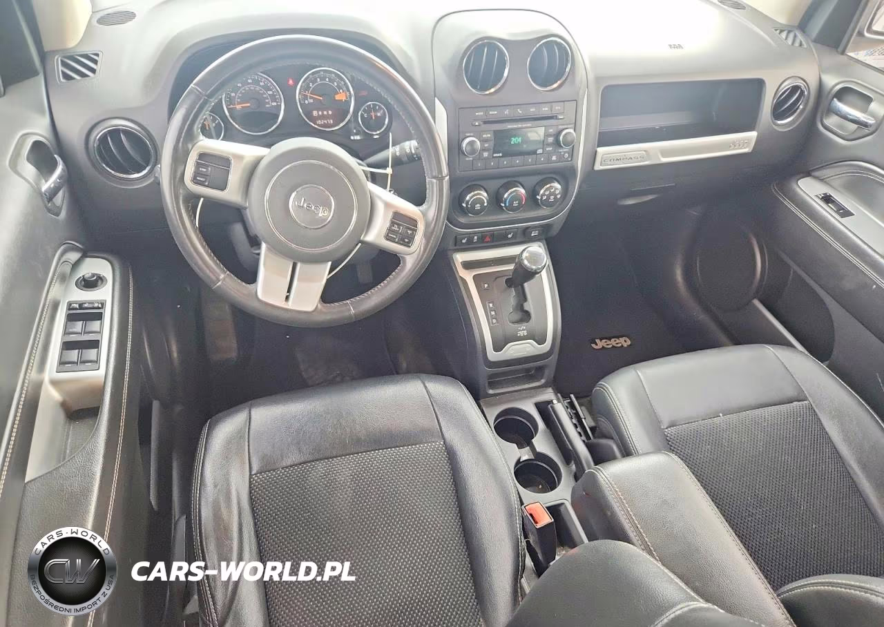 2017 Jeep Compass Latitude VIN:1C4NJCEA6HD133047 - 8
