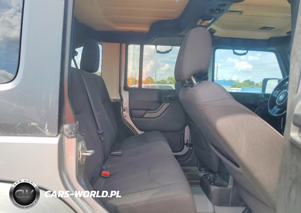 2017 Jeep Wrangler Unlimited Sport VIN:1C4BJWDG9HL542174 - 10