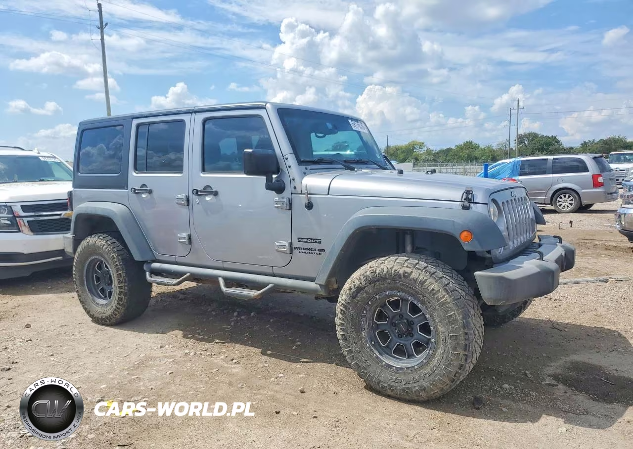 2017 Jeep Wrangler Unlimited Sport VIN:1C4BJWDG9HL542174 - 4