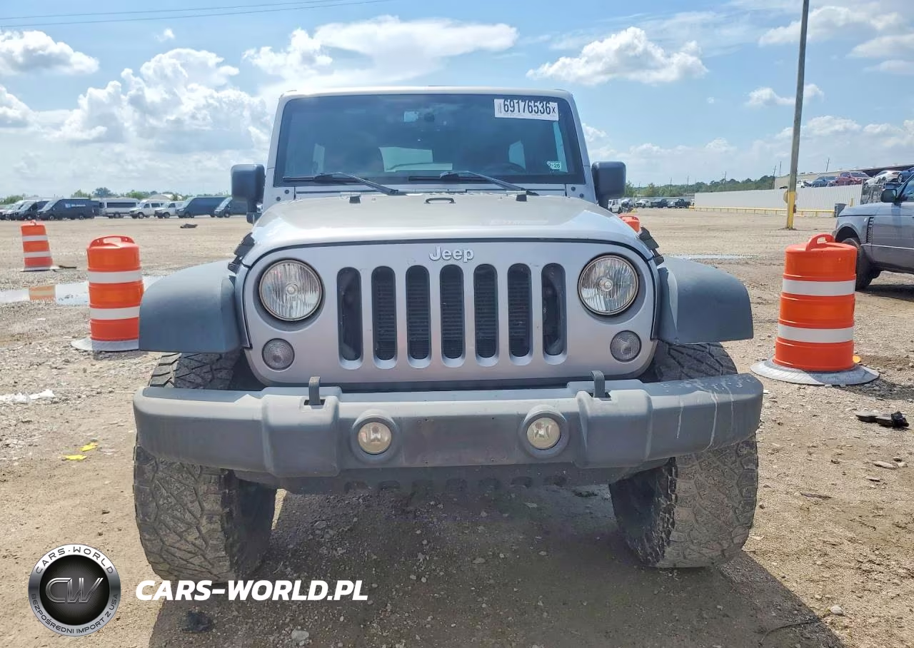 2017 Jeep Wrangler Unlimited Sport VIN:1C4BJWDG9HL542174 - 5
