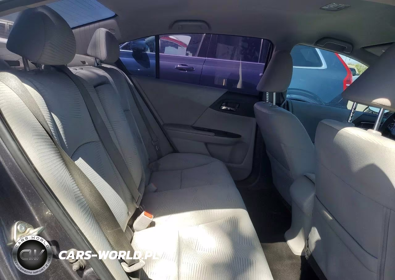 2017 Honda Accord Lx VIN:1HGCR2F33HA163264 - 10