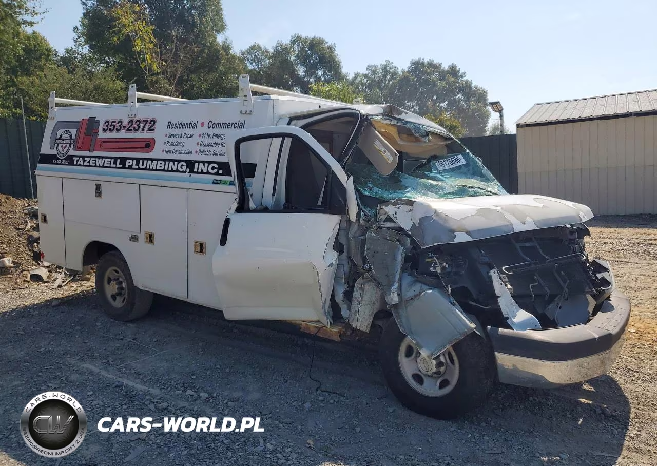 2011 Chevrolet Express G3500 VIN:1GB0G2CG9B1155230 - 4