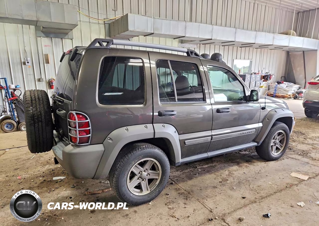 2005 Jeep Liberty Renegade VIN:1J4GL38K65W672107 - 3