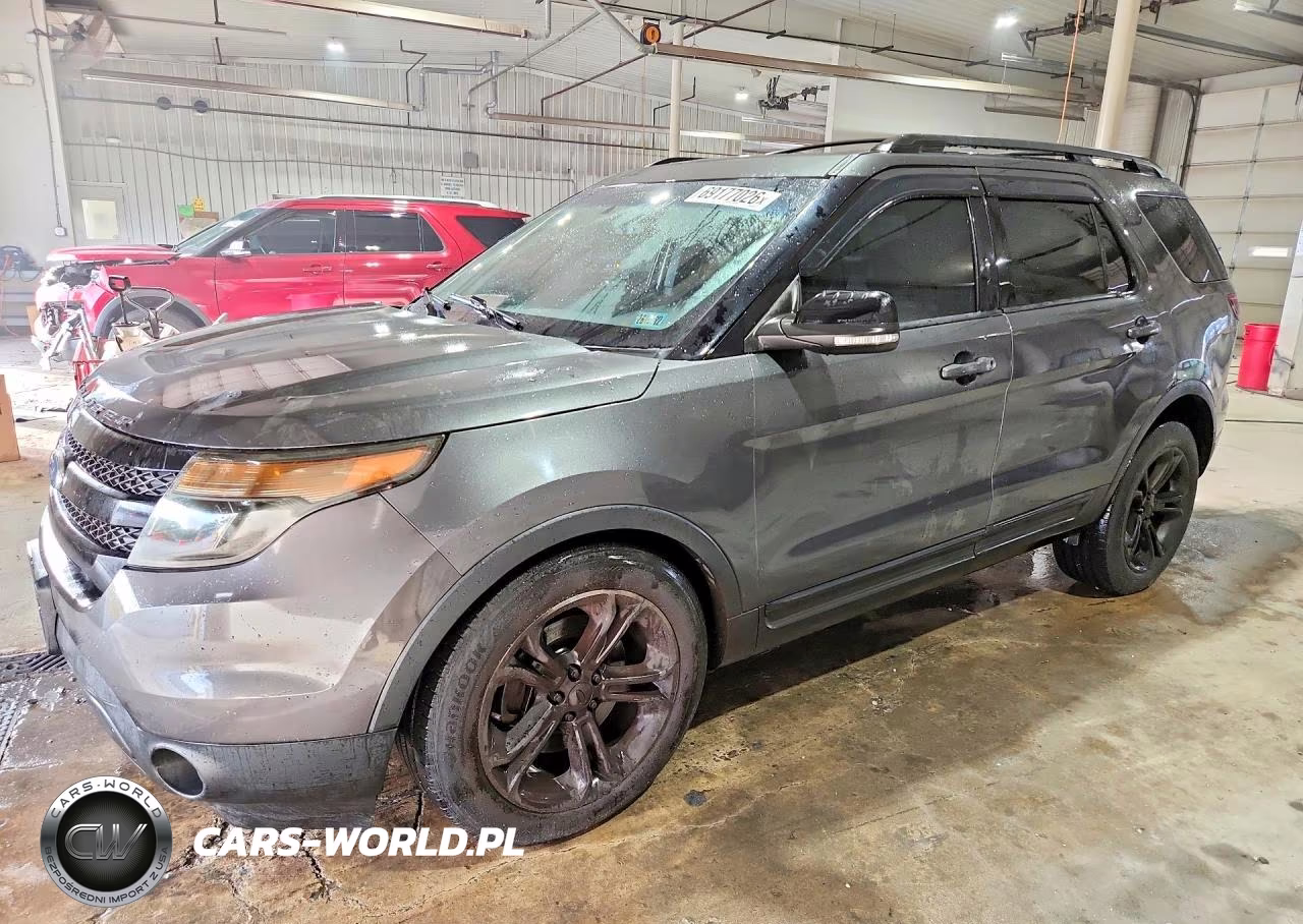 2015 Ford Explorer Sport VIN:1FM5K8GT1FGC44945 - 1