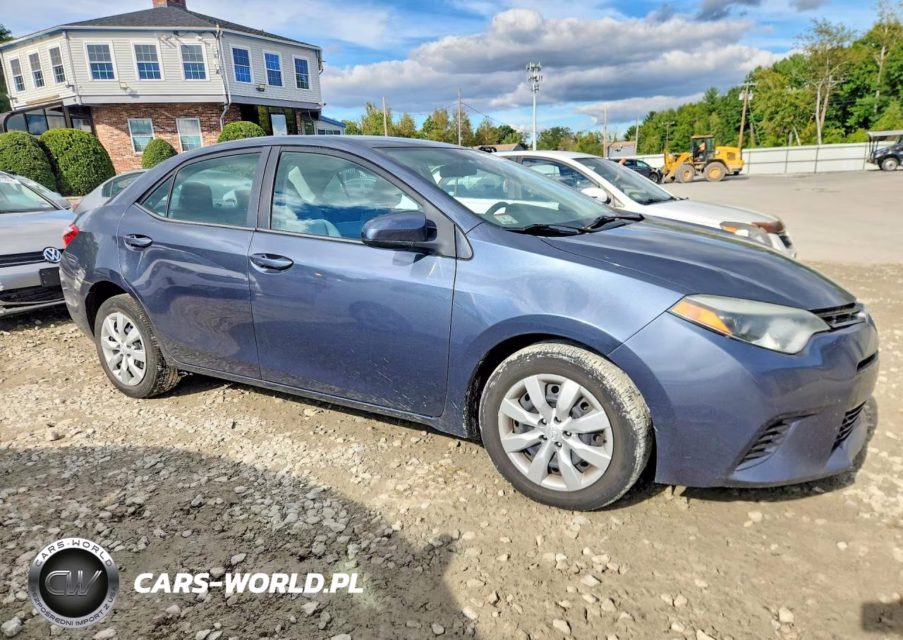 2016 Toyota Corolla Le VIN:2T1BURHE8GC537202 - 4