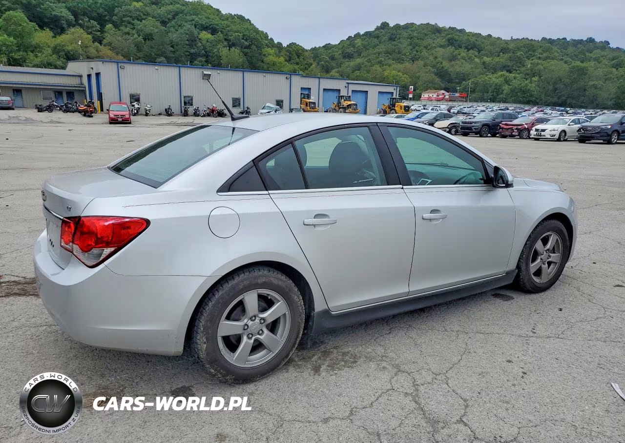 2014 Chevrolet Cruze Lt VIN:1G1PC5SB1E7123332 - 3