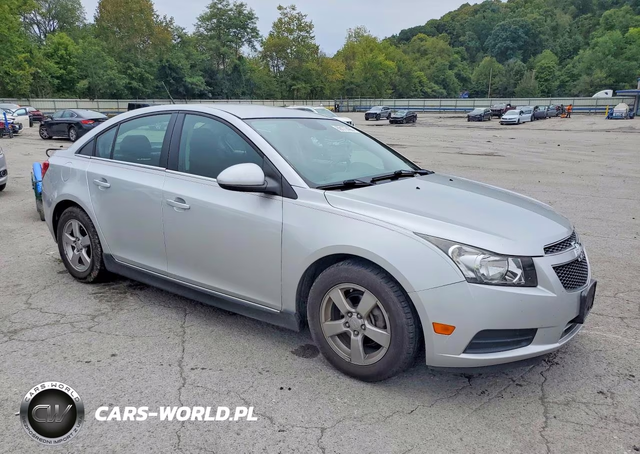 2014 Chevrolet Cruze Lt VIN:1G1PC5SB1E7123332 - 4