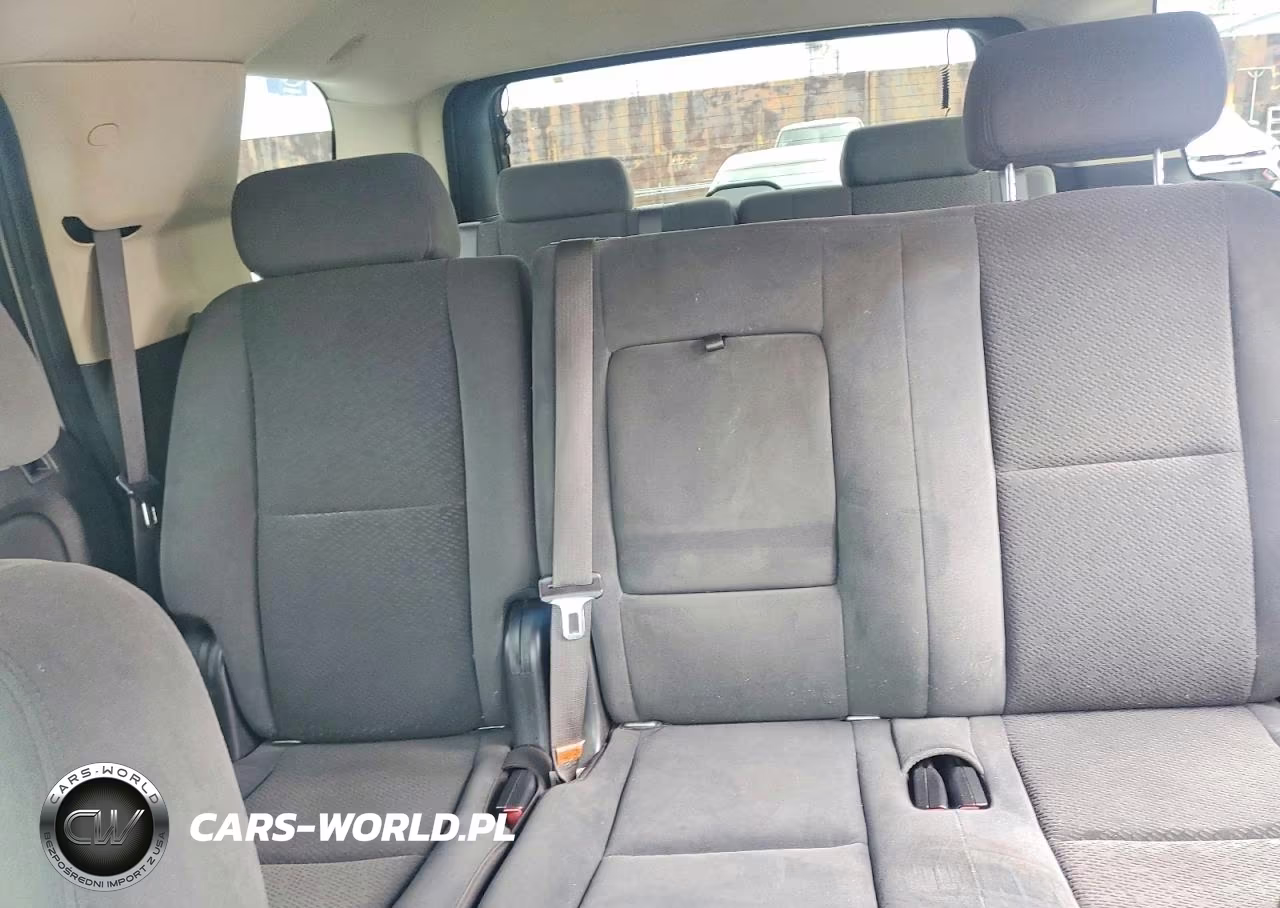 2007 Chevrolet Tahoe C1500 VIN:1GNFC13C47R323638 - 10