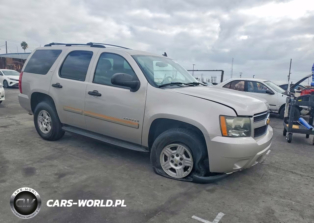 2007 Chevrolet Tahoe C1500 VIN:1GNFC13C47R323638 - 4