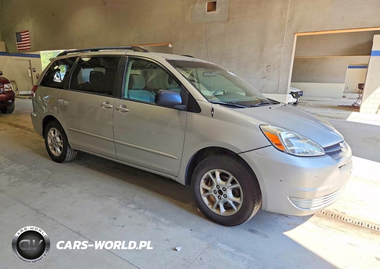 2005 Toyota Sienna Le VIN:5TDBA23C95S049810 - 4