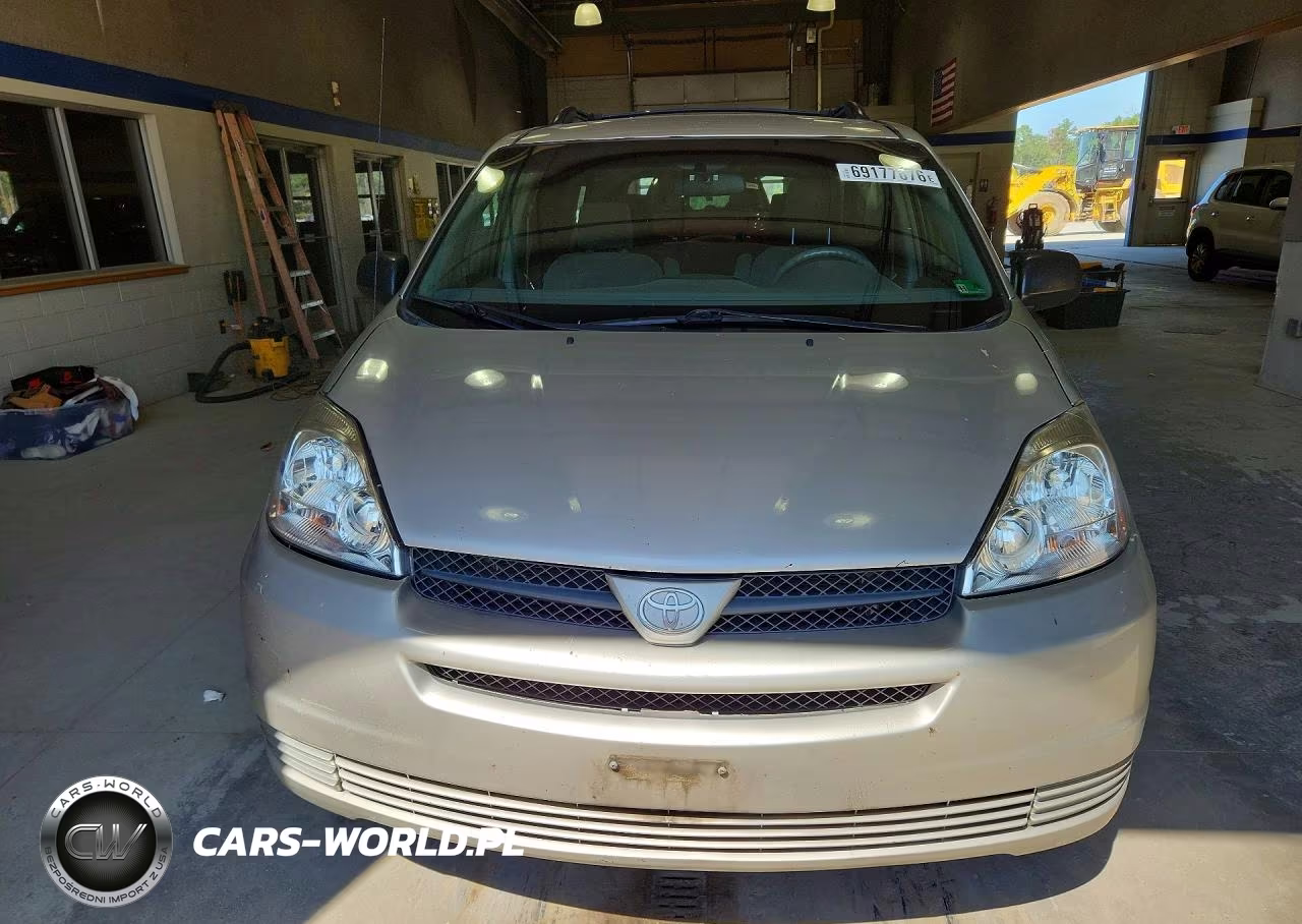 2005 Toyota Sienna Le VIN:5TDBA23C95S049810 - 5
