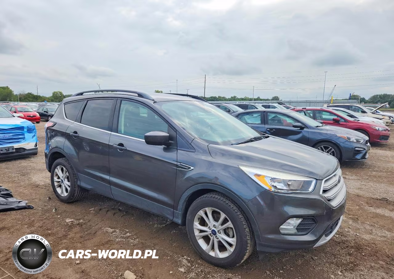 2018 Ford Escape Se VIN:1FMCU0GD5JUD07275 - 4