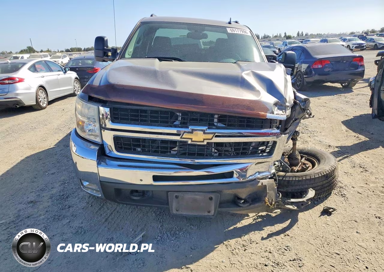2008 Chevrolet Silverado K2500 Heavy Duty VIN:1GCHK23K78F117038 - 5
