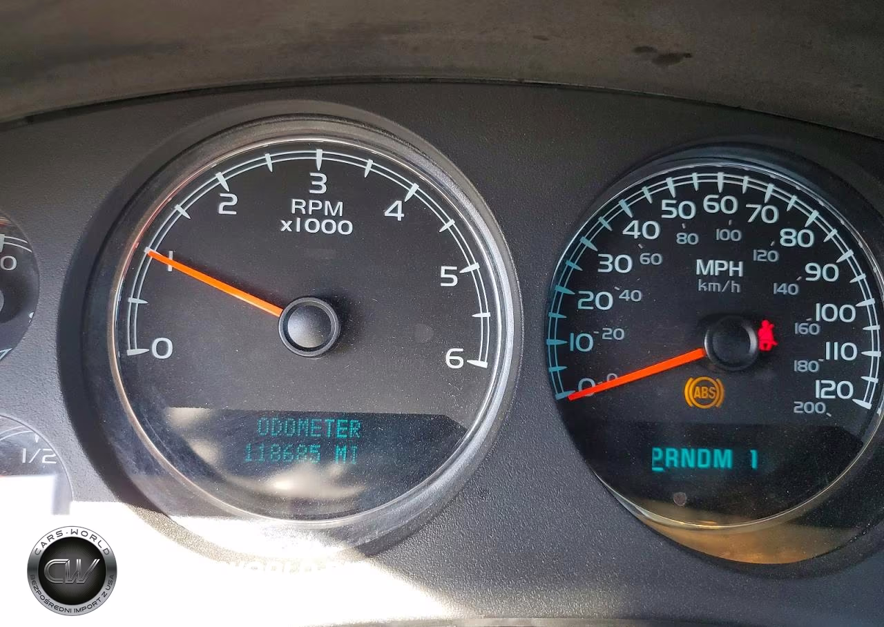 2008 Chevrolet Silverado K2500 Heavy Duty VIN:1GCHK23K78F117038 - 9
