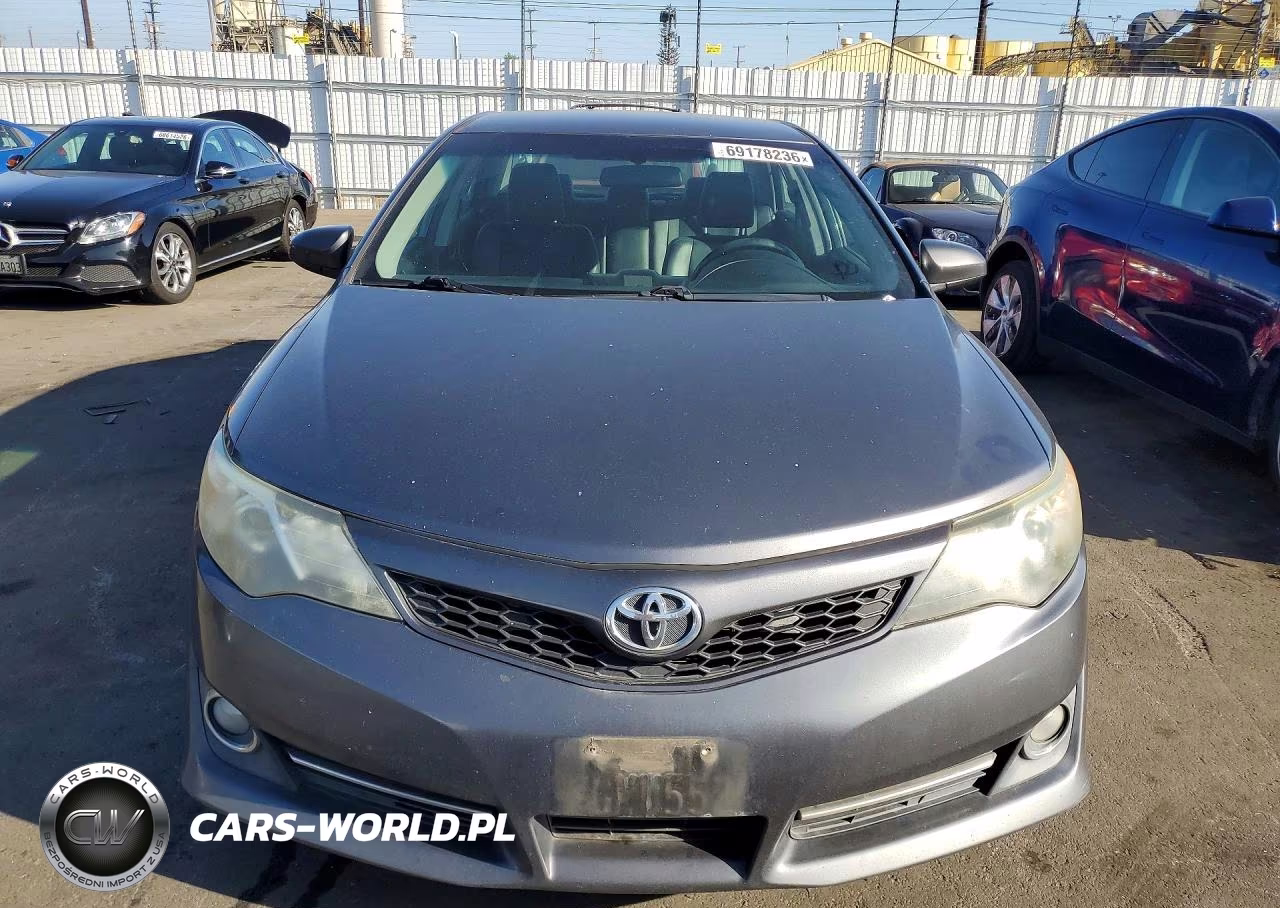 2014 Toyota Camry Se VIN:4T1BF1FK9EU445872 - 5