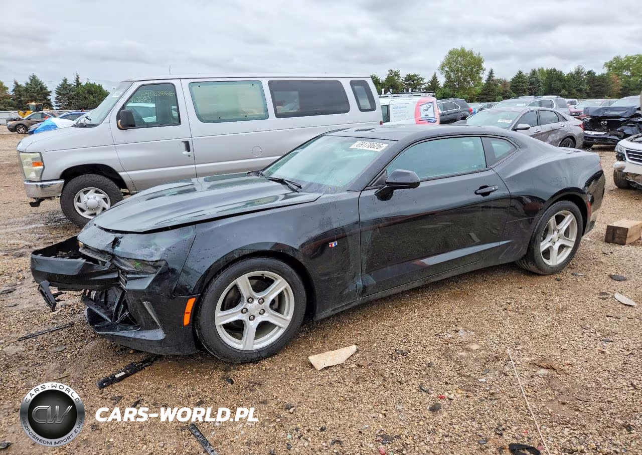2018 Chevrolet Camaro Lt VIN:1G1FB1RS3J0178719 - 1