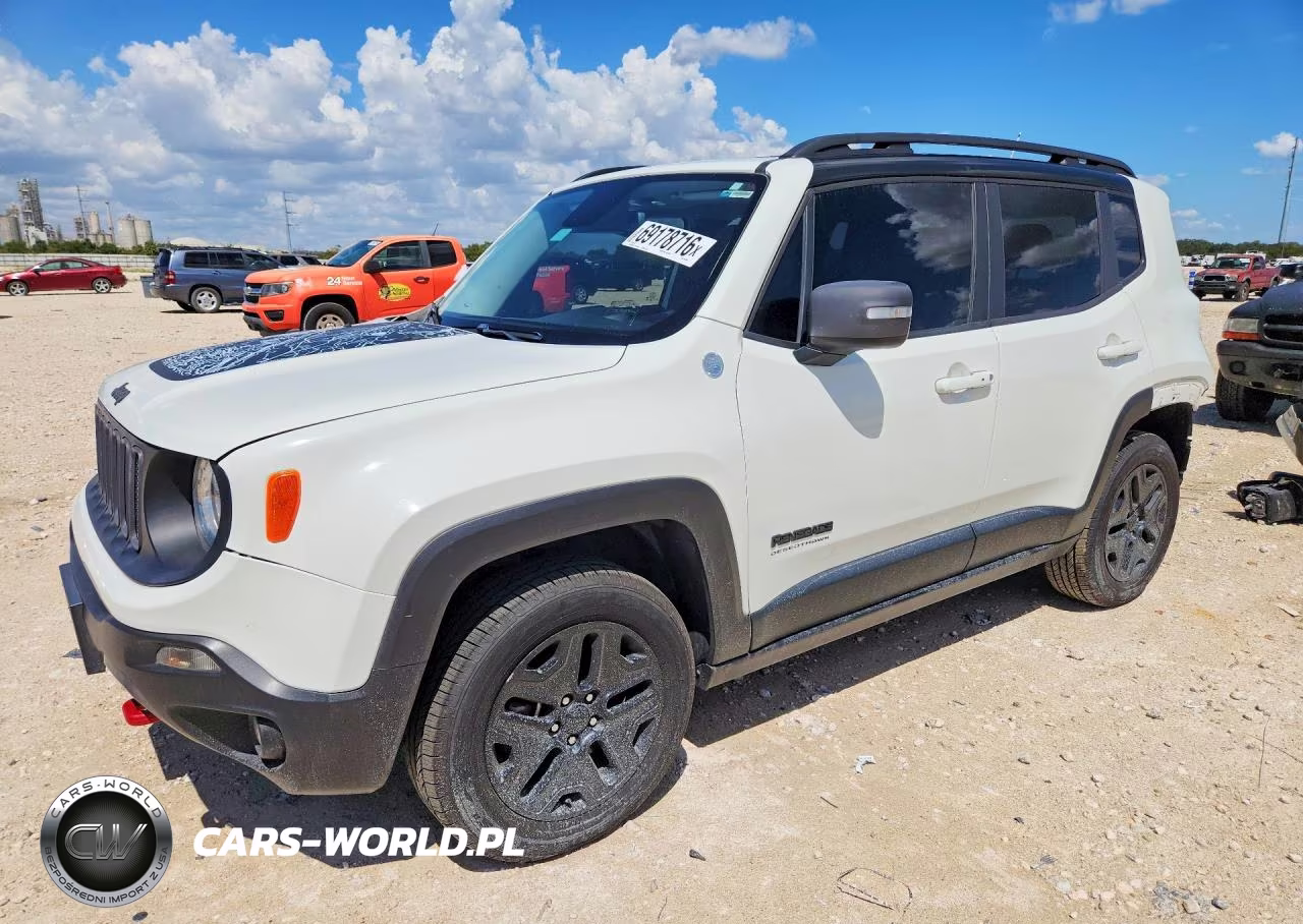2017 Jeep Renegade Trailhawk VIN:ZACCJBCB9HPF78820 - 1