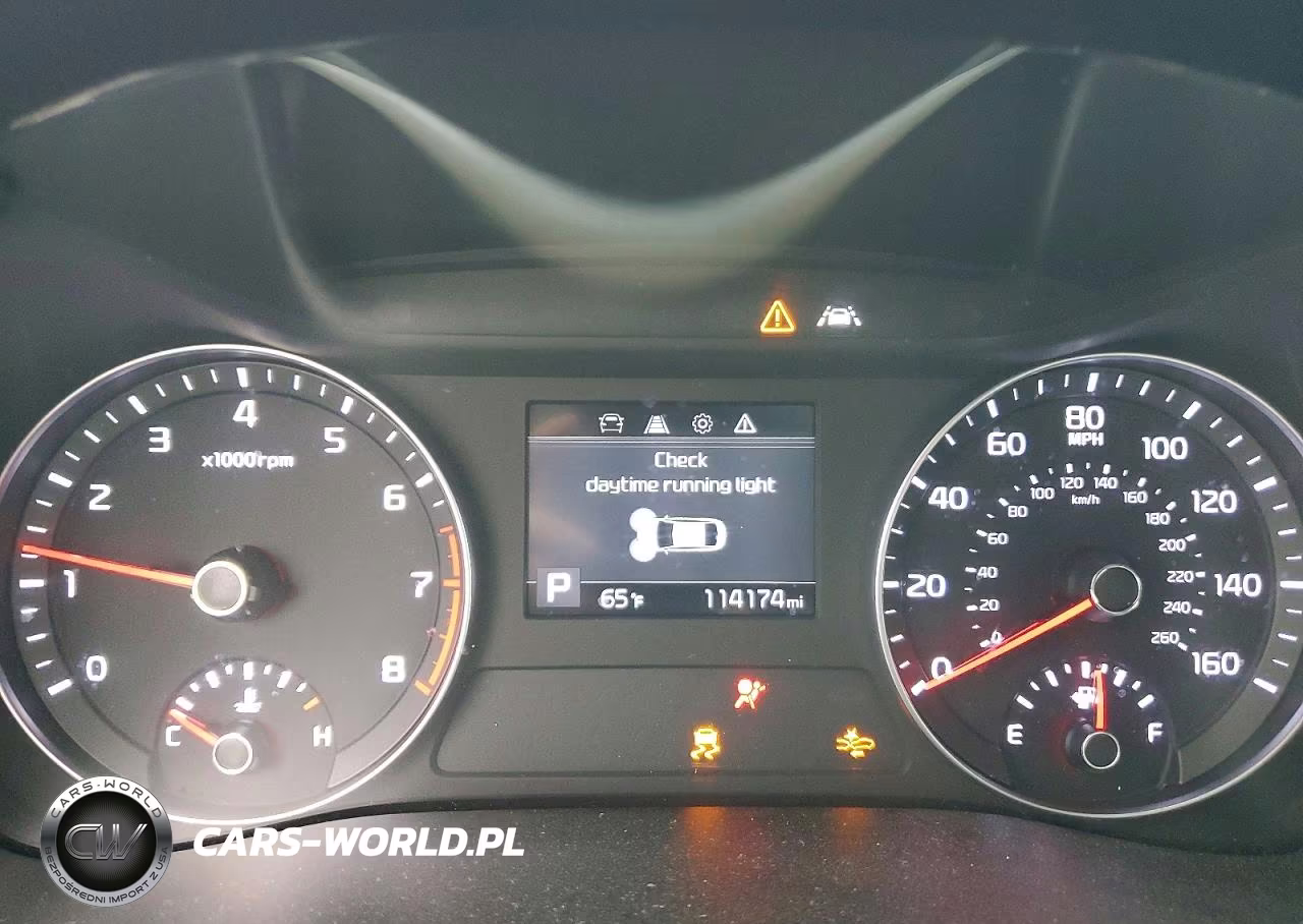 2019 Kia Forte Lxs VIN:3KPF24AD6KE010474 - 9