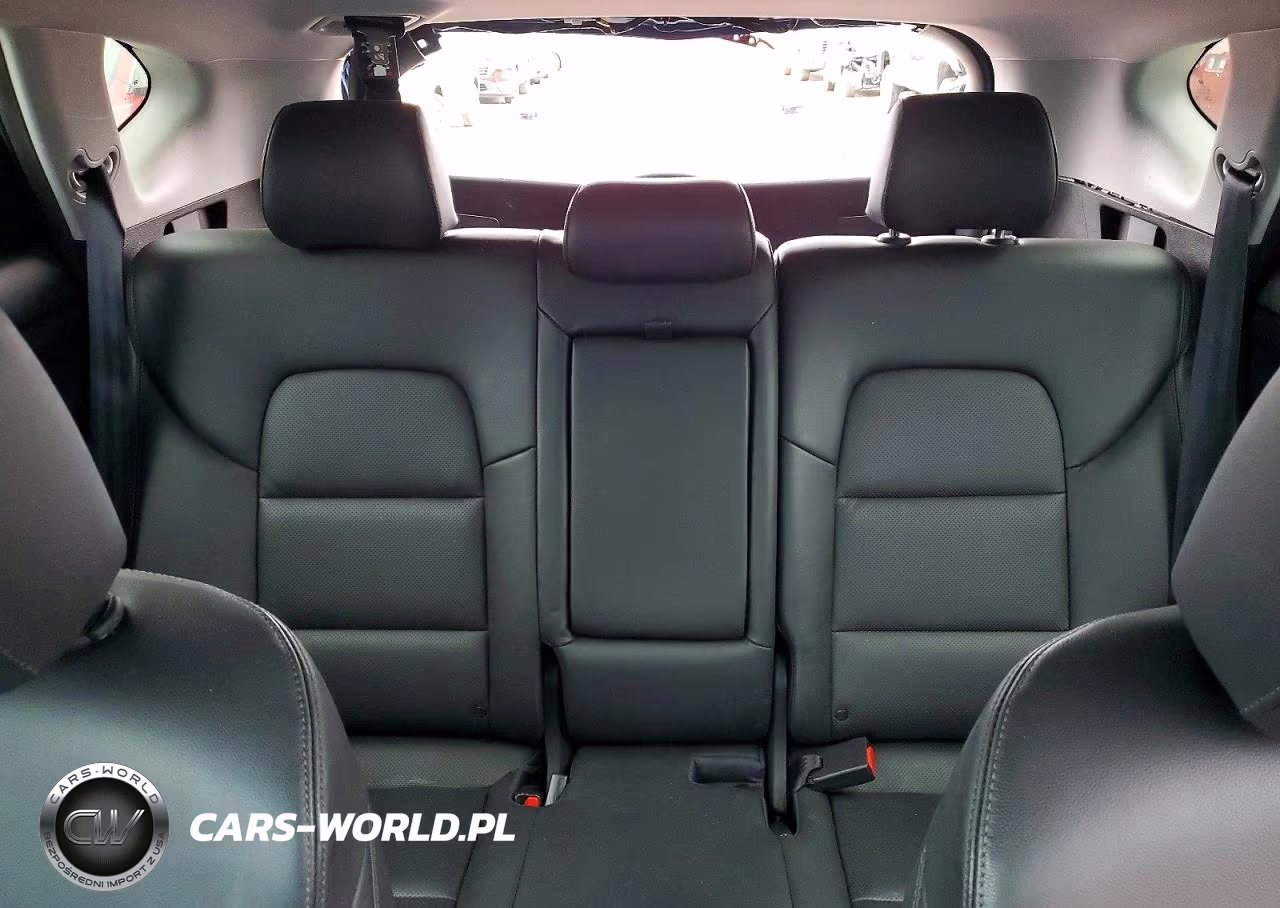 2020 Hyundai Tucson Ultimate VIN:KM8J3CALXLU102209 - 10