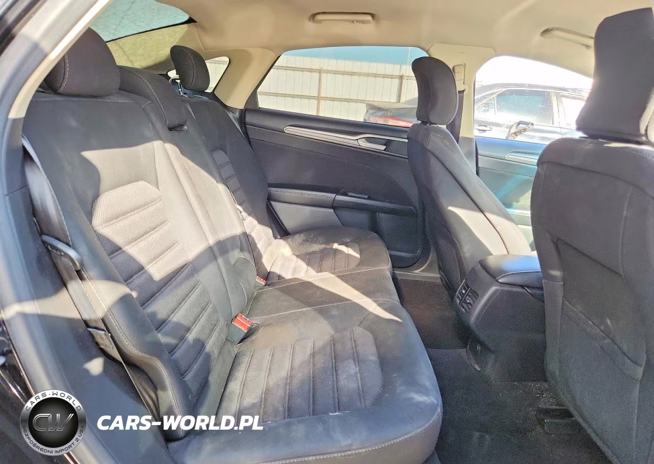 2017 Ford Fusion Se VIN:3FA6P0HD9HR180707 - 10
