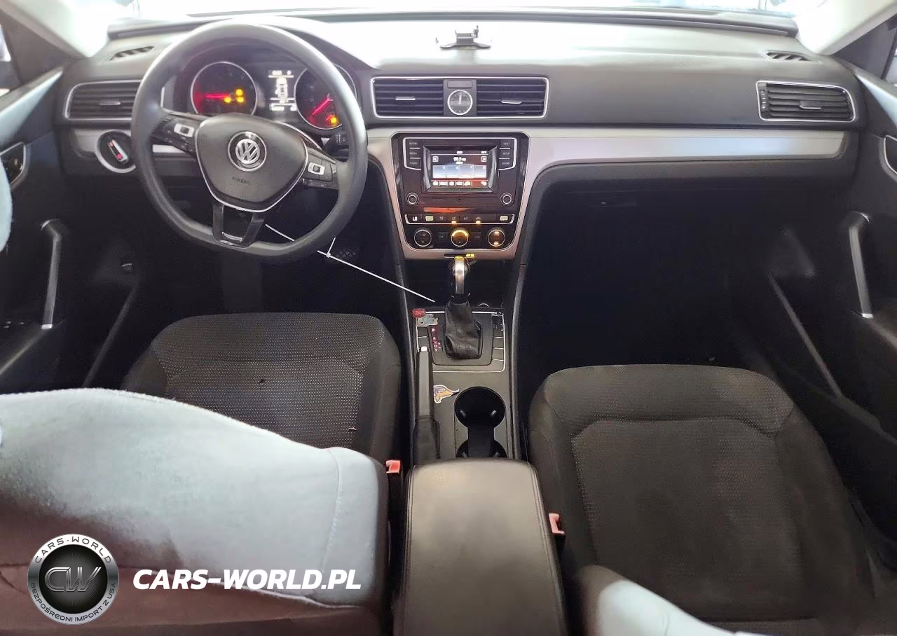 2016 Volkswagen Passat S VIN:1VWAT7A31GC064437 - 8