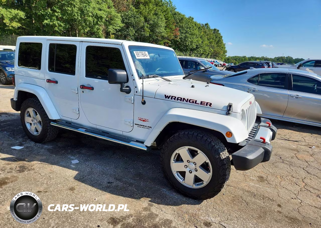 2011 Jeep Wrangler Unlimited Sahara VIN:1J4BA5H19BL563480 - 4