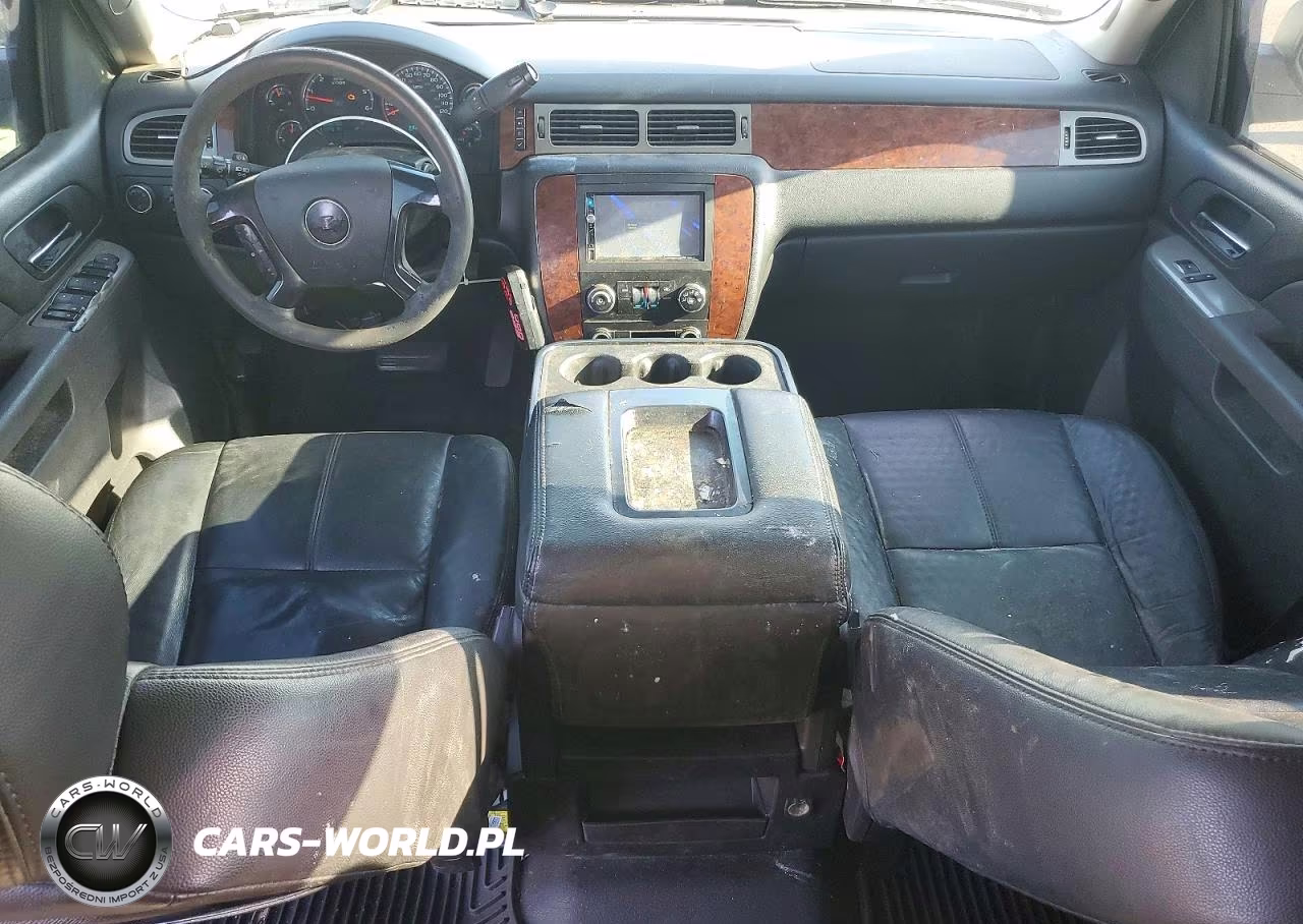2012 Chevrolet Tahoe Special VIN:1GNSK2E01CR309880 - 8