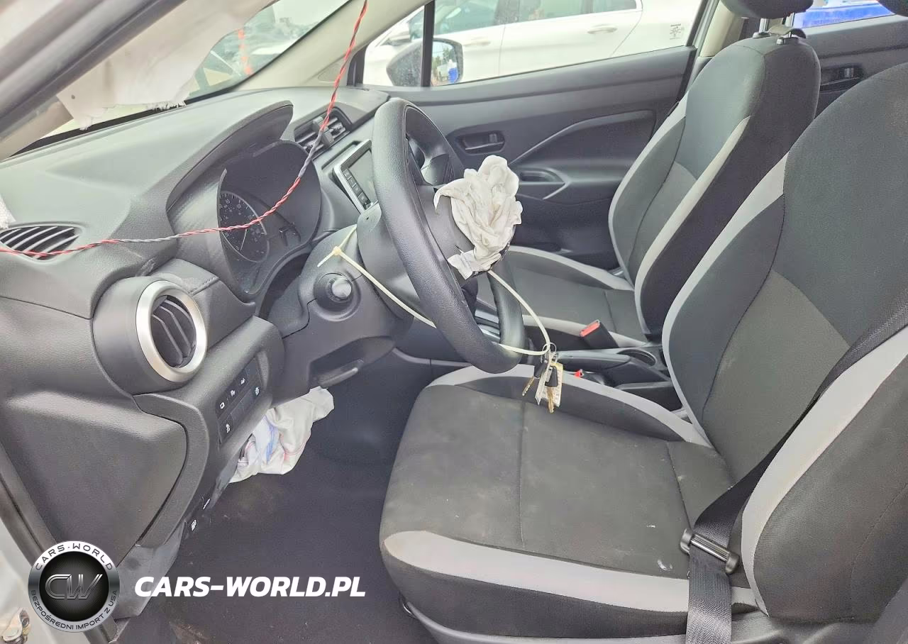 2025 Nissan Versa S VIN:3N1CN8DV9SL864153 - 7