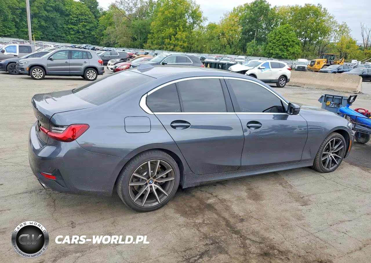 2020 BMW 330Xi VIN:WBA5R7C05LFH47692 - 3