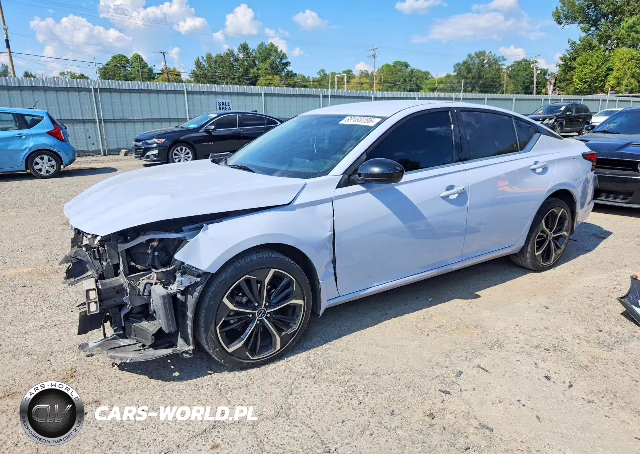 2023 Nissan Altima Sr VIN:1N4BL4CW5PN330744 - 1