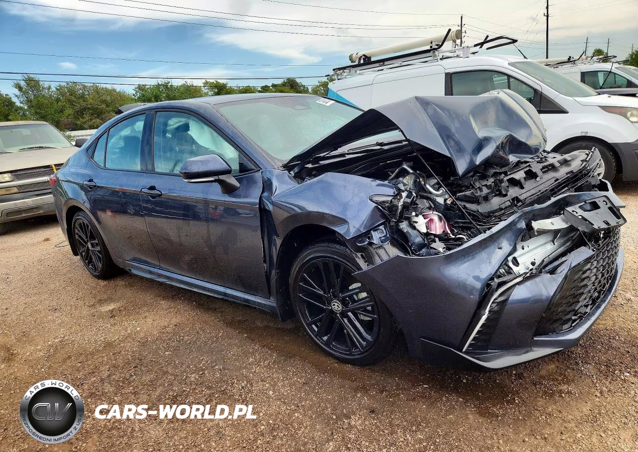 2026 Toyota Camry Se VIN:4T1DAACK3TU744556 - 4