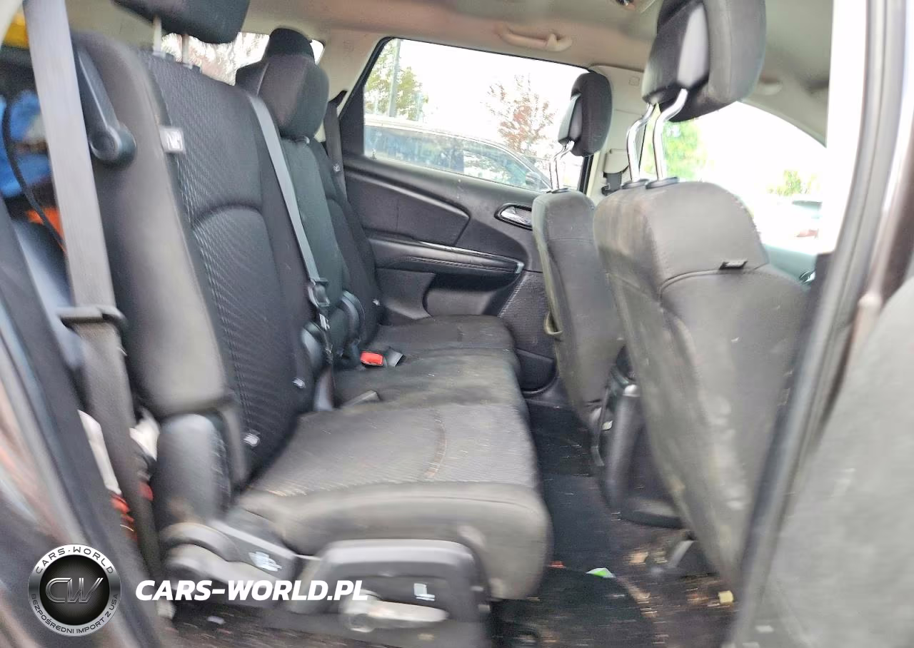 2018 Dodge Journey Se VIN:3C4PDCABXJT184453 - 11