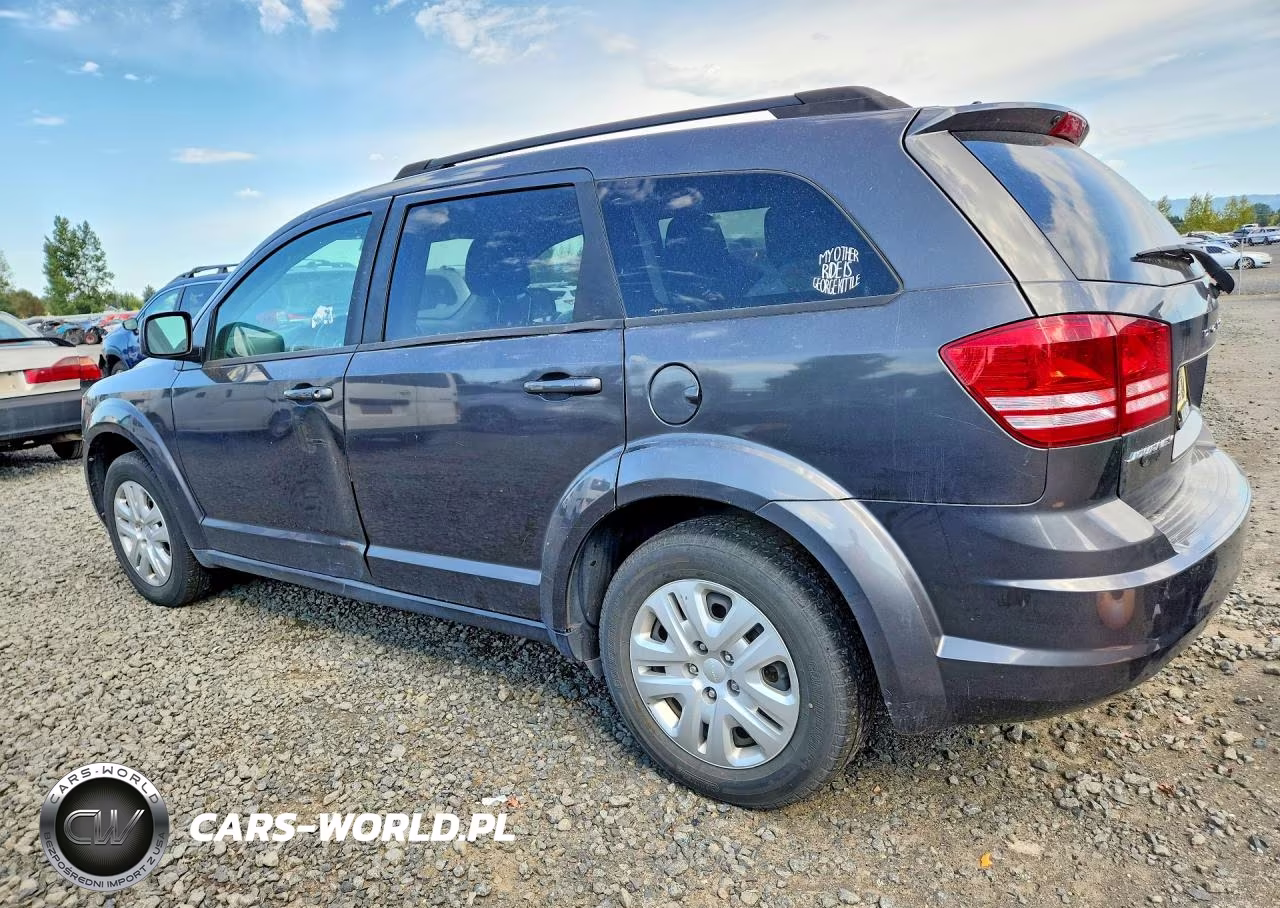 2018 Dodge Journey Se VIN:3C4PDCABXJT184453 - 2