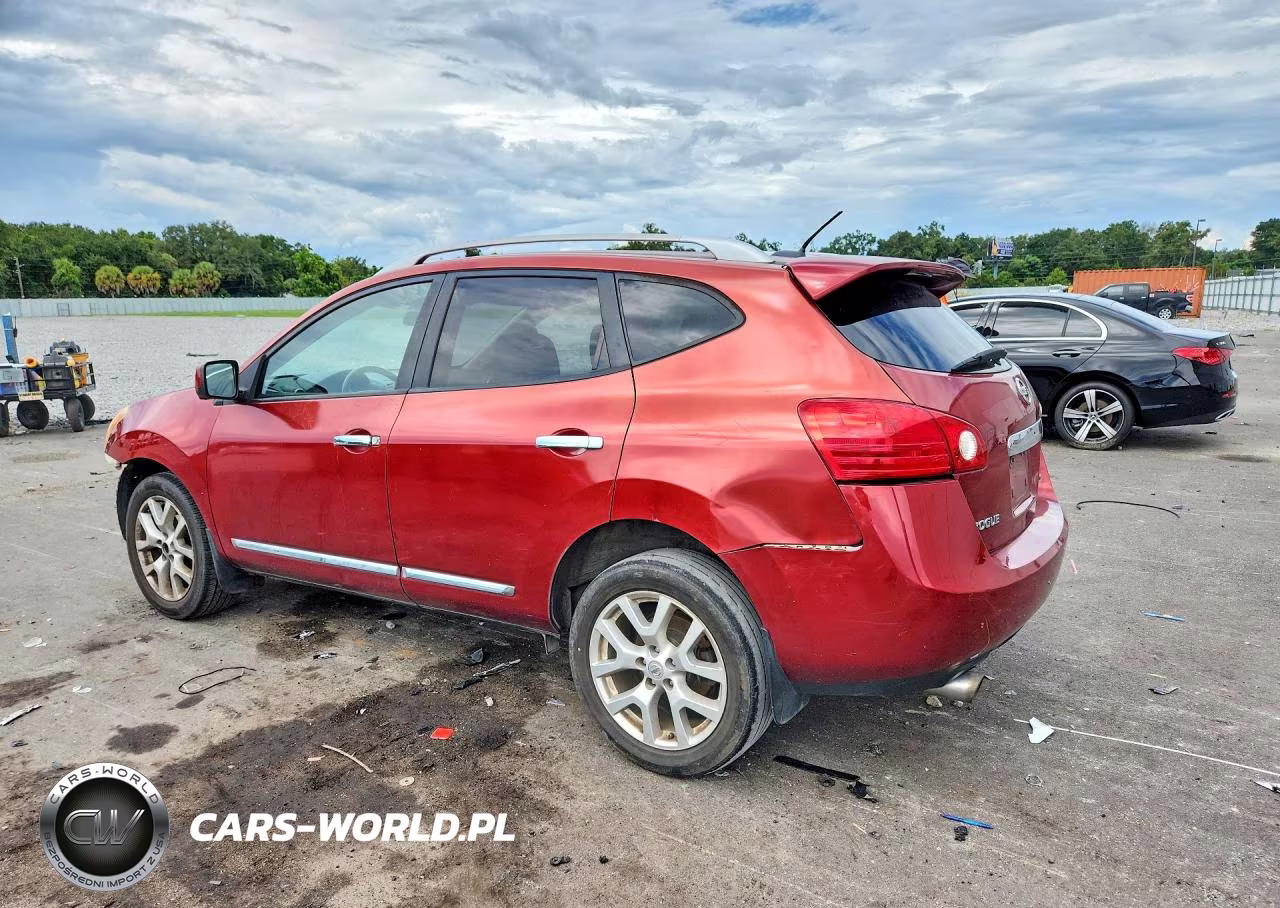 2013 Nissan Rogue S VIN:JN8AS5MV2DW607252 - 2