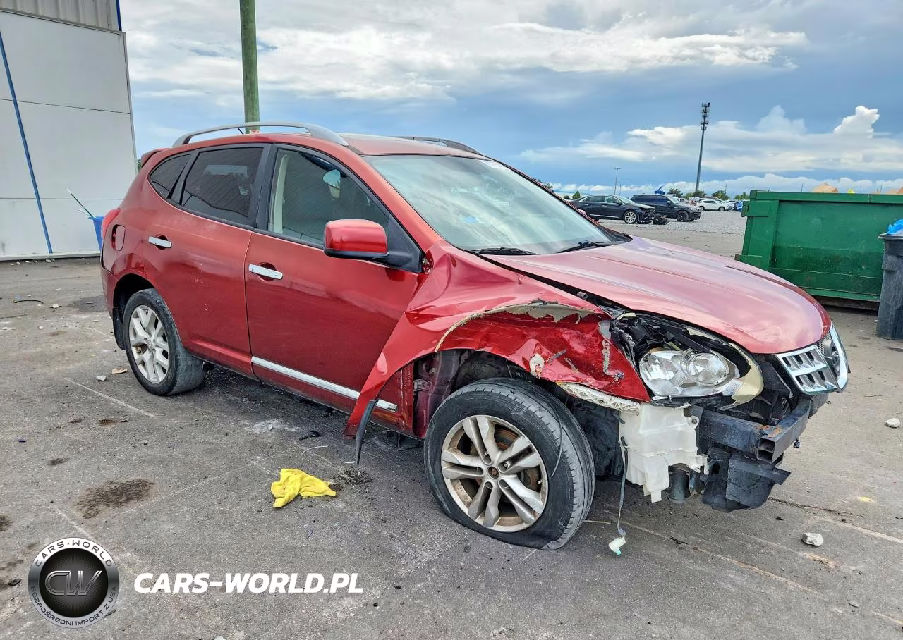 2013 Nissan Rogue S VIN:JN8AS5MV2DW607252 - 4