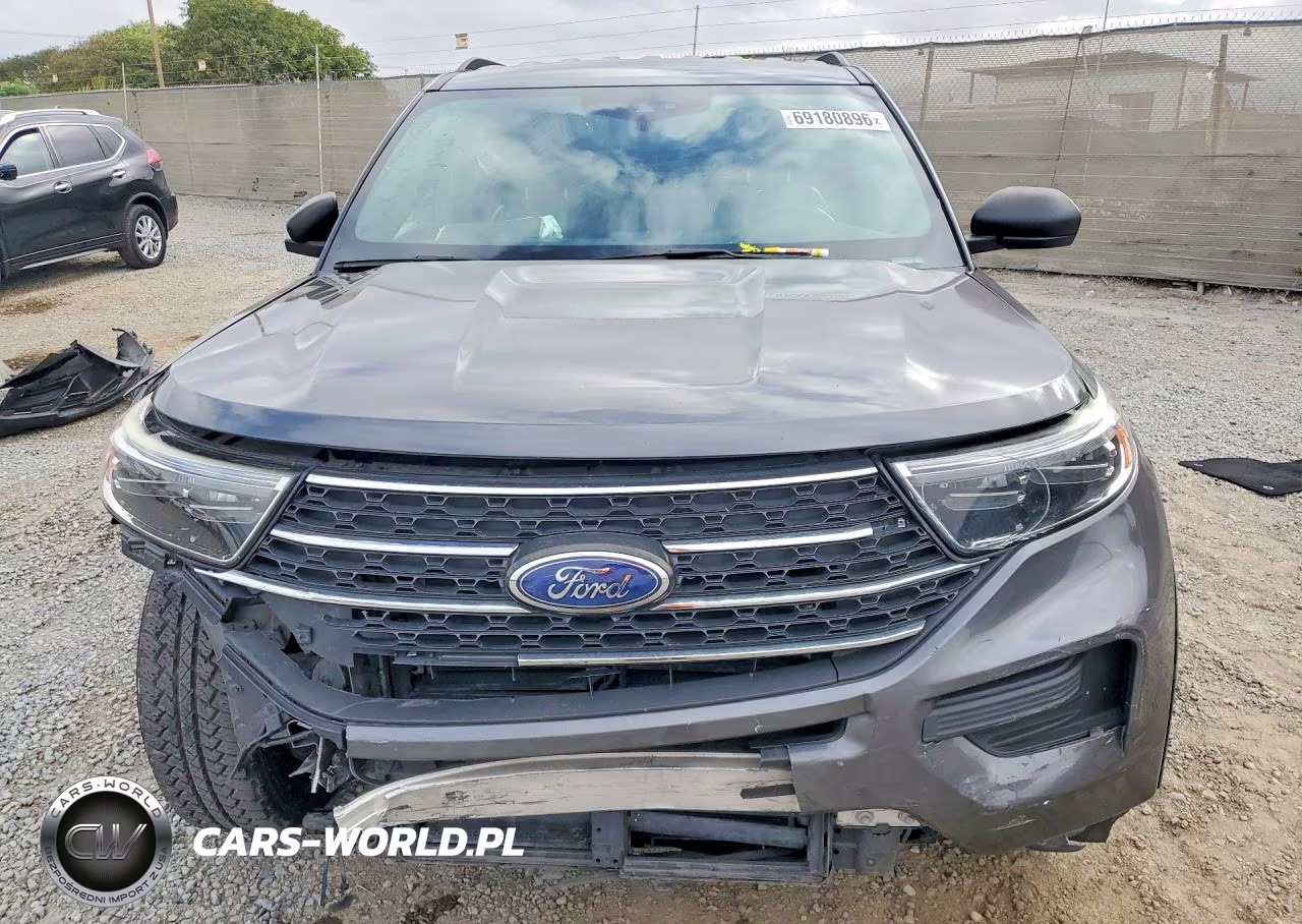 2020 Ford Explorer Xlt VIN:1FMSK7DH5LGB47403 - 5
