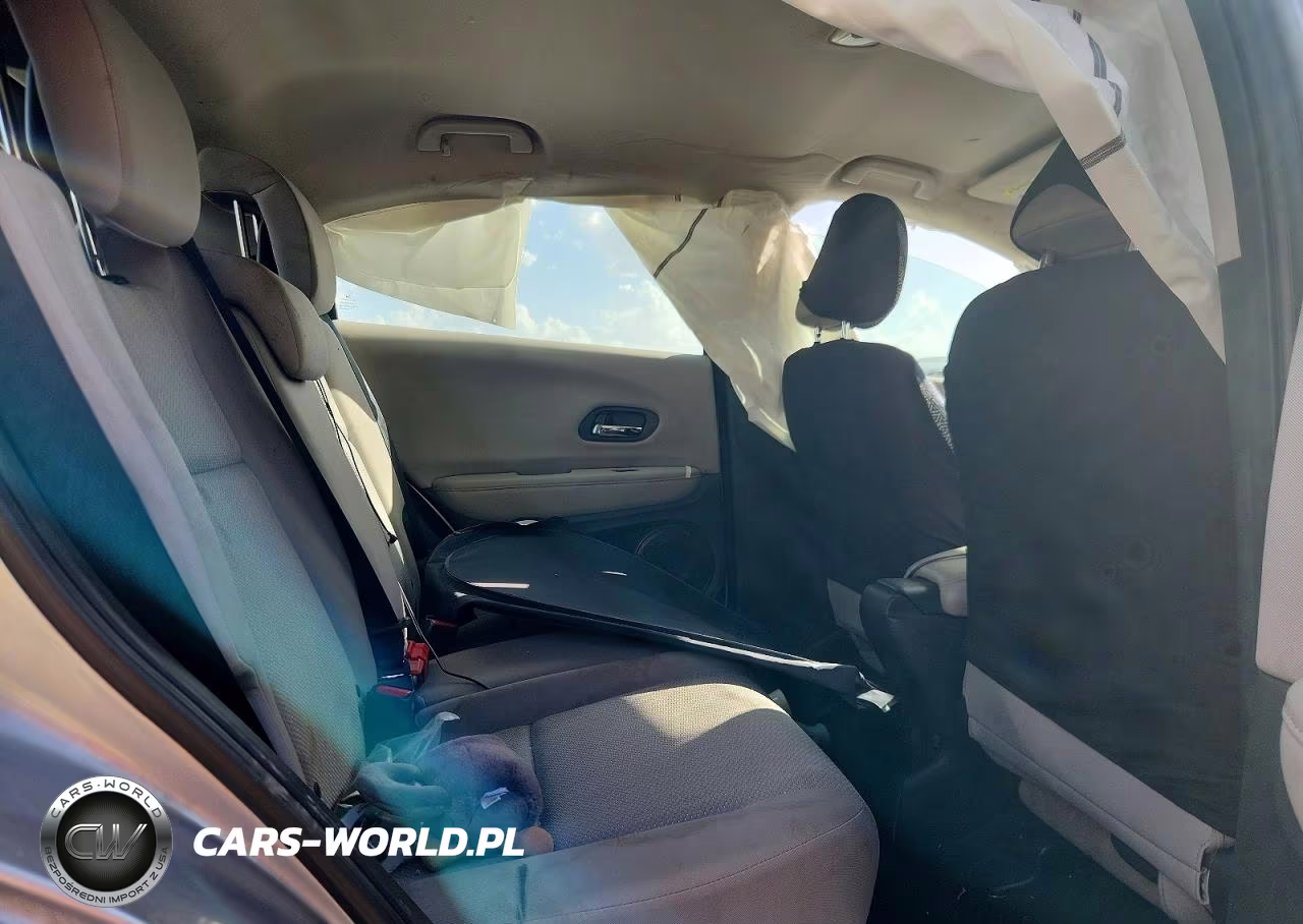 2018 Honda Hr-V Lx VIN:3CZRU5H37JG703948 - 11