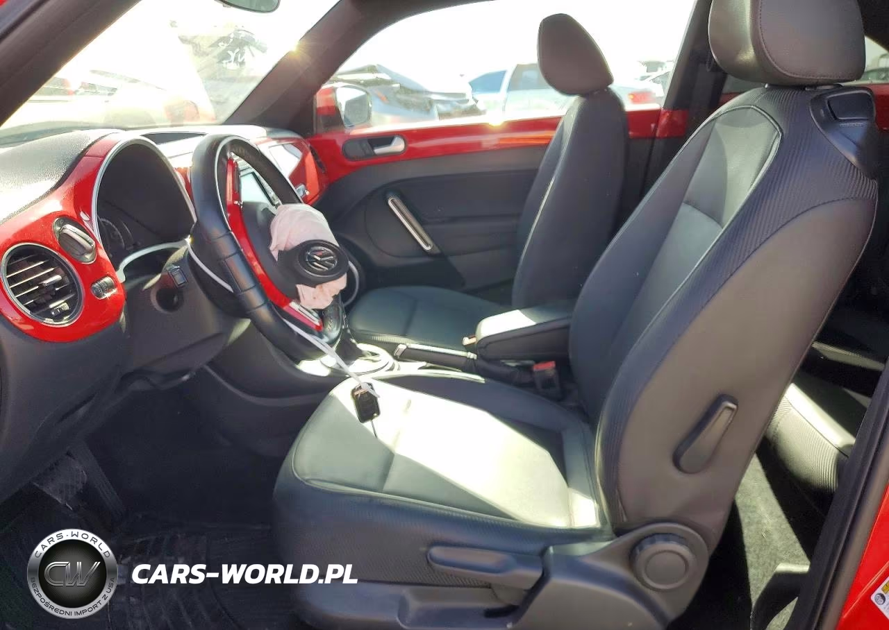 2015 Volkswagen Beetle 1.8T VIN:3VWJ17AT4FM648334 - 7