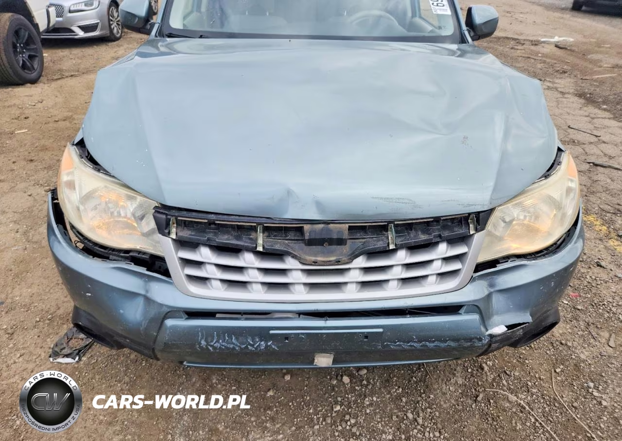 2011 Subaru Forester 2.5X Premium VIN:JF2SHADCXBH756484 - 12