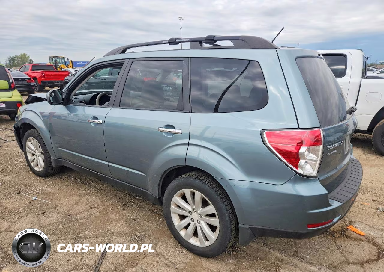 2011 Subaru Forester 2.5X Premium VIN:JF2SHADCXBH756484 - 2