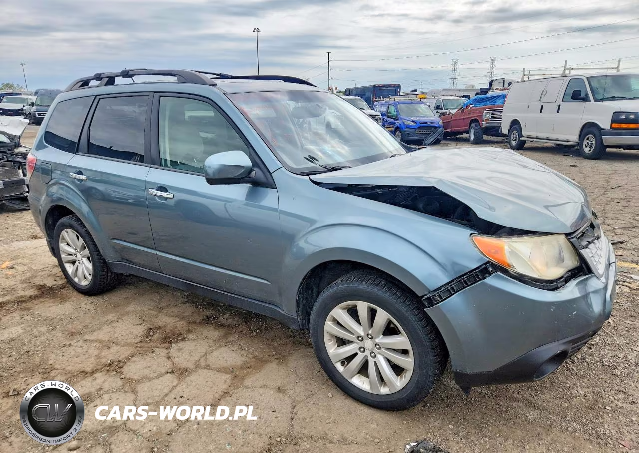 2011 Subaru Forester 2.5X Premium VIN:JF2SHADCXBH756484 - 4