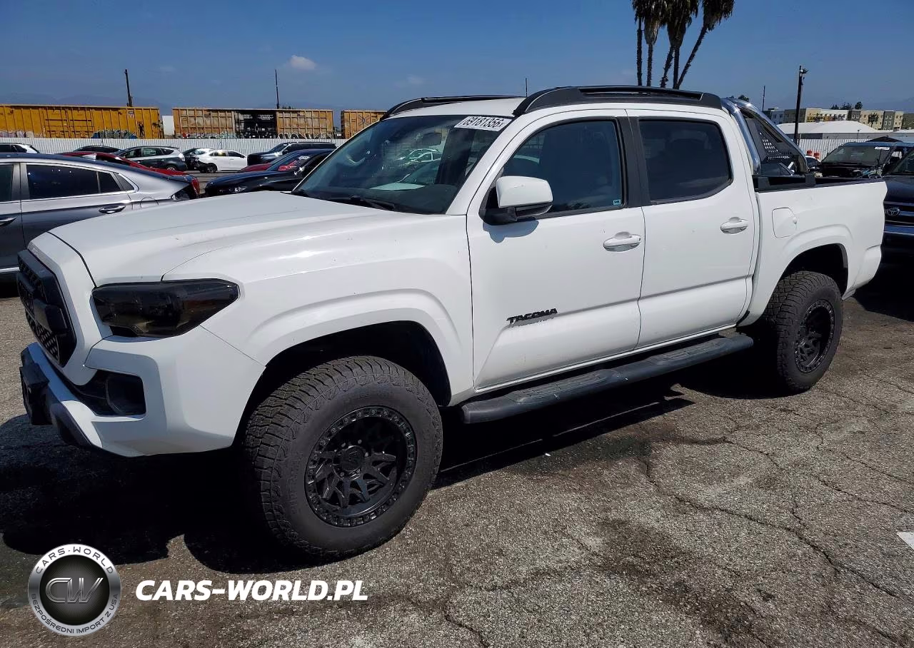 2020 Toyota Tacoma Sr