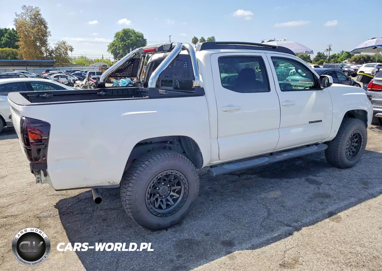 2020 Toyota Tacoma Sr VIN:5TFAX5GN1LX169552 - 3