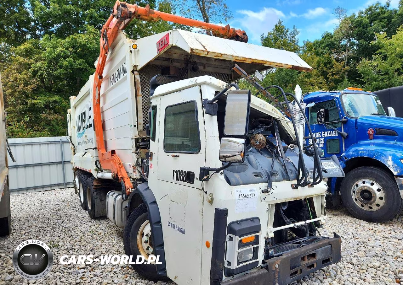 2019 Mack Lr Refuse Truck VIN:1M2LR2GC6KM001370 - 4