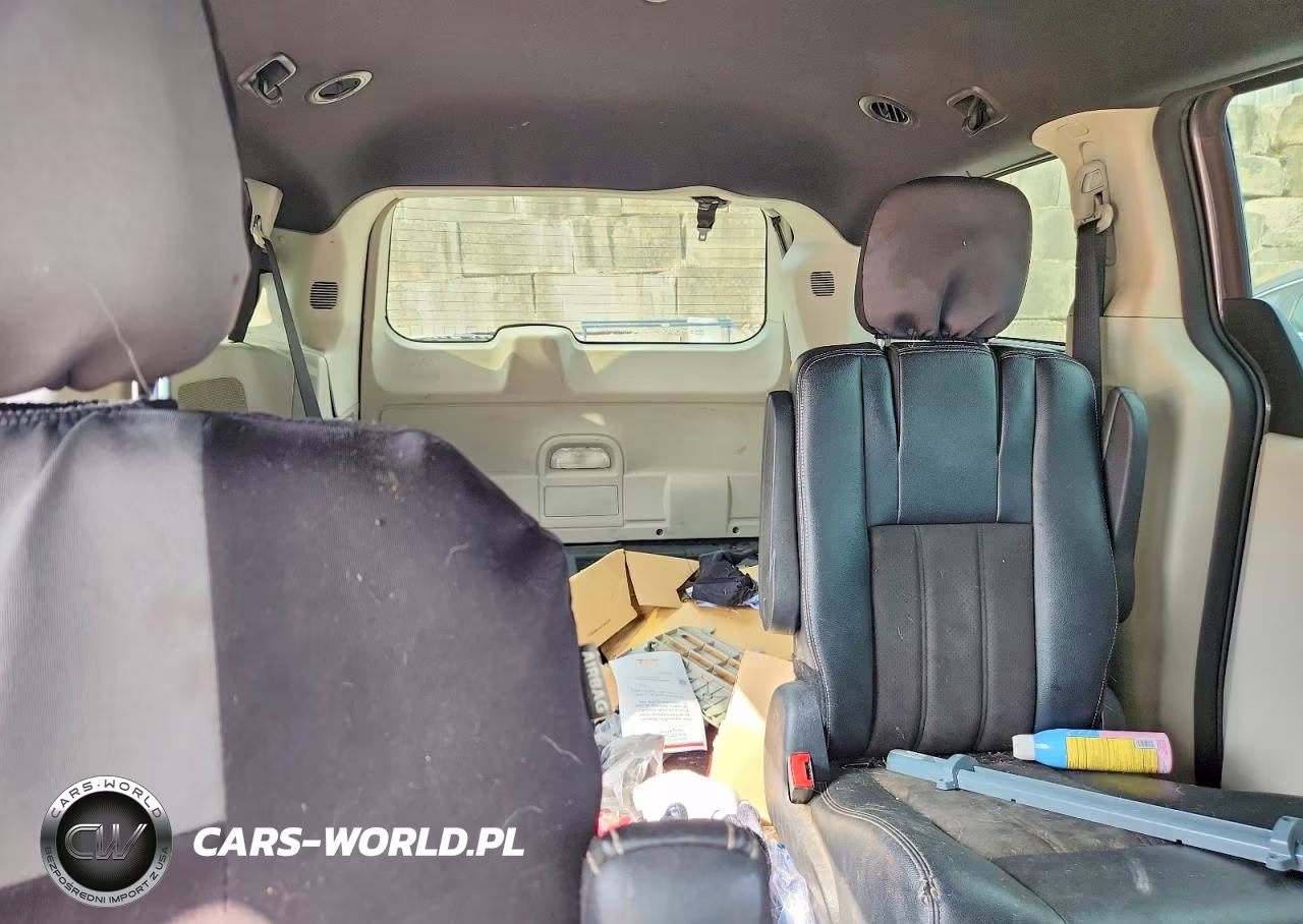 2020 Dodge Grand Caravan Sxt VIN:2C4RDGCG2LR193484 - 10