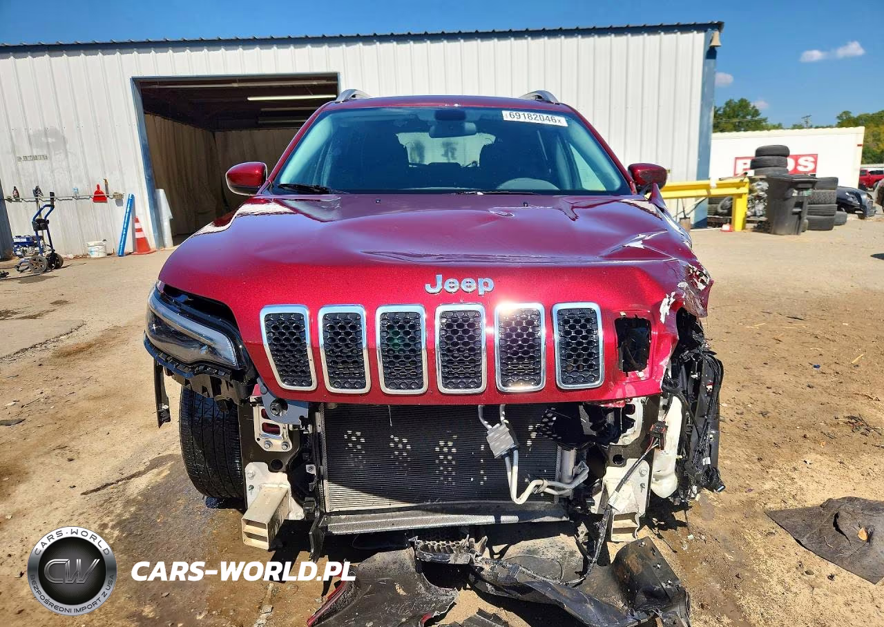 2019 Jeep Cherokee Latitude VIN:1C4PJLCB3KD148066 - 5