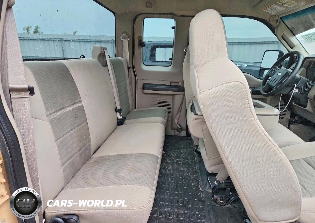 2008 Ford F250 Super Duty VIN:1FTSX21568ED63105 - 10