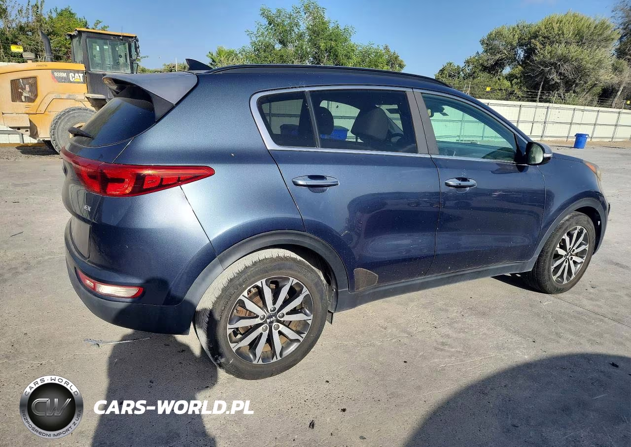 2018 Kia Sportage Ex VIN:KNDPN3AC1J7413578 - 3