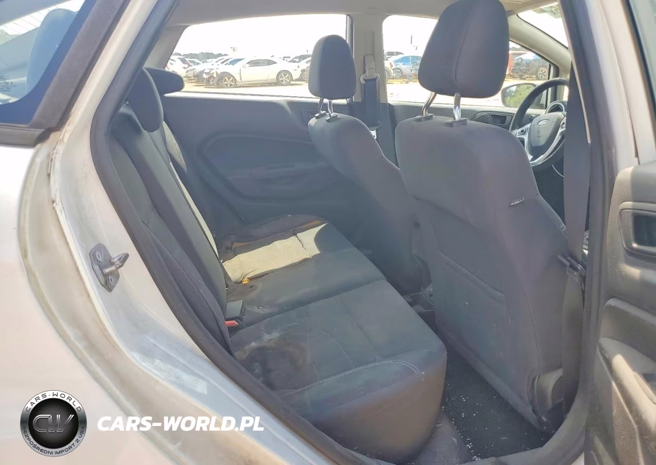 2018 Ford Fiesta Se VIN:3FADP4BJ8JM124239 - 10