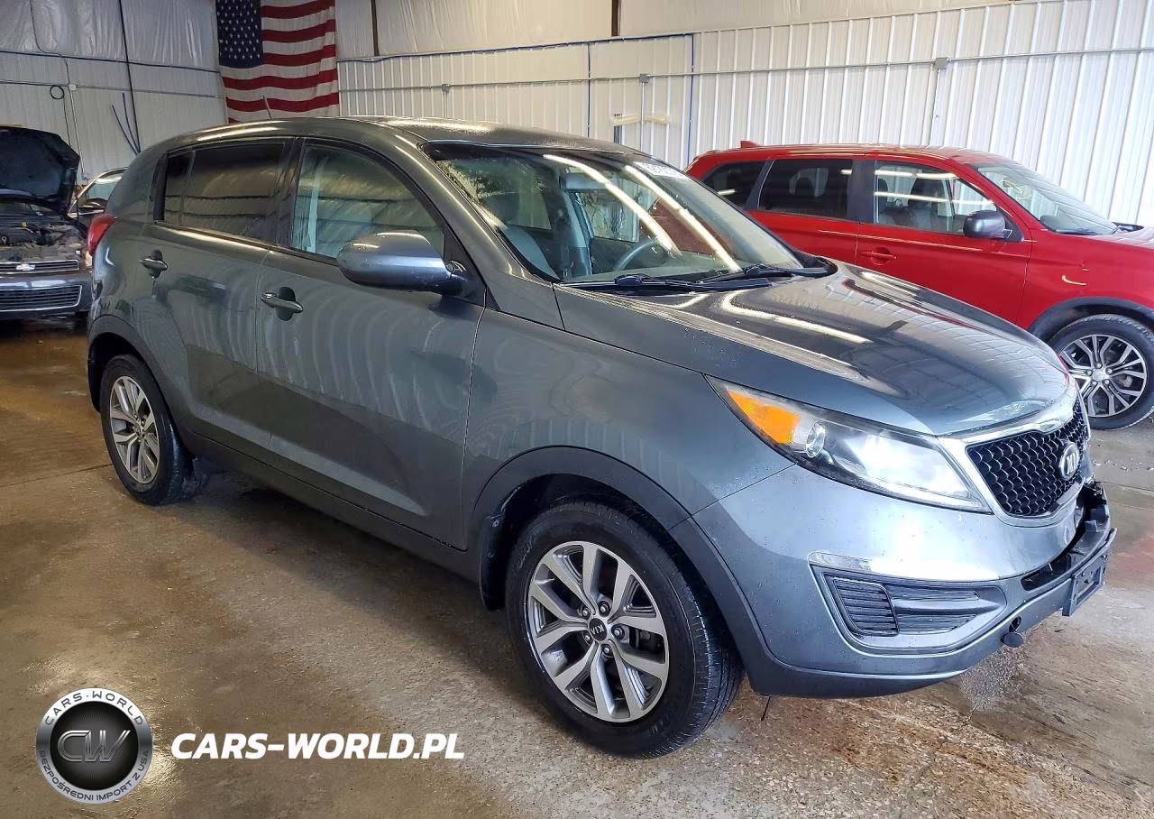 2014 Kia Sportage Lx VIN:KNDPB3AC8E7656867 - 4